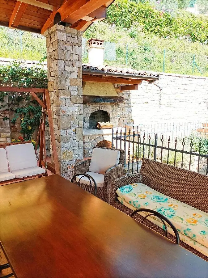 Villa Fior Di Loto Limone sul Garda