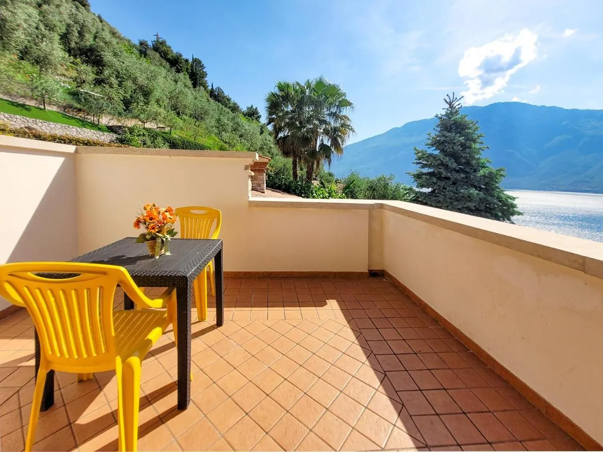 Villa Fior Di Loto Limone sul Garda Italy