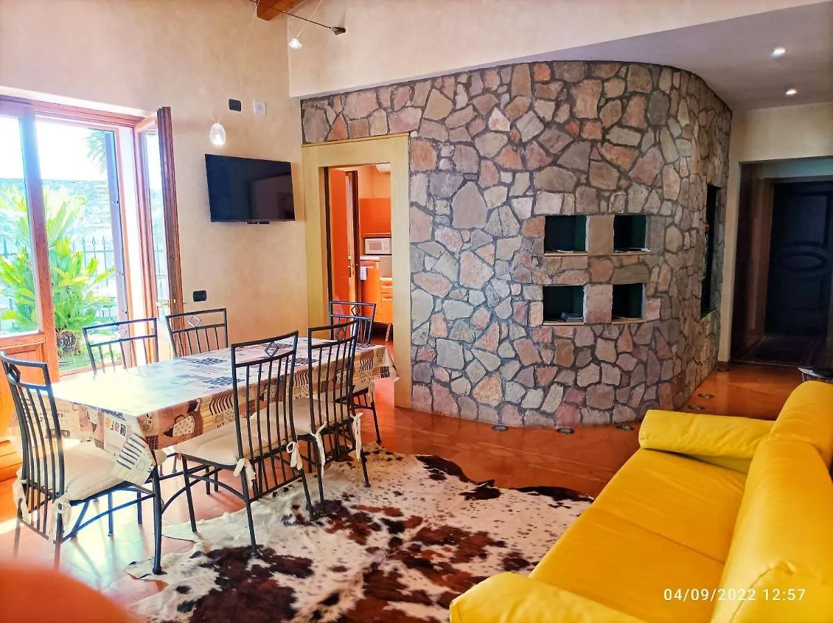 Villa Fior Di Loto Limone sul Garda Italy