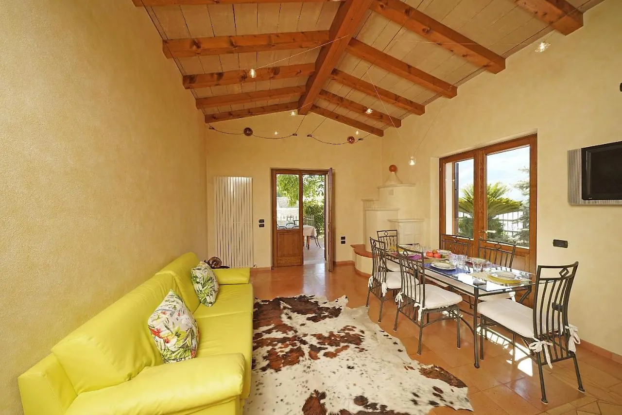 Villa Fior Di Loto Limone sul Garda 0*,  Italy