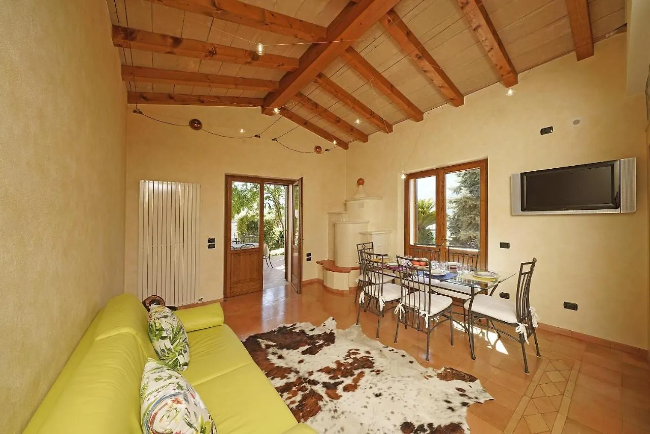 Villa Fior Di Loto Limone sul Garda