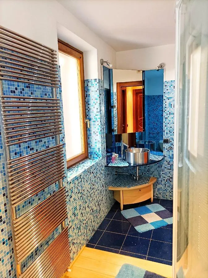 Villa Fior Di Loto Limone sul Garda Italy