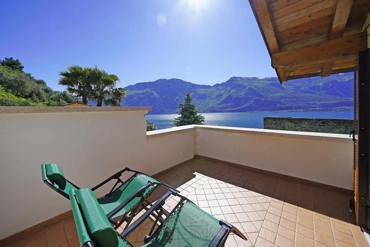 Villa Fior Di Loto Limone sul Garda Italy