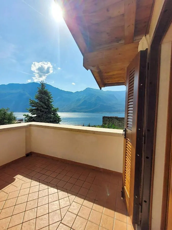 Villa Fior Di Loto Limone sul Garda